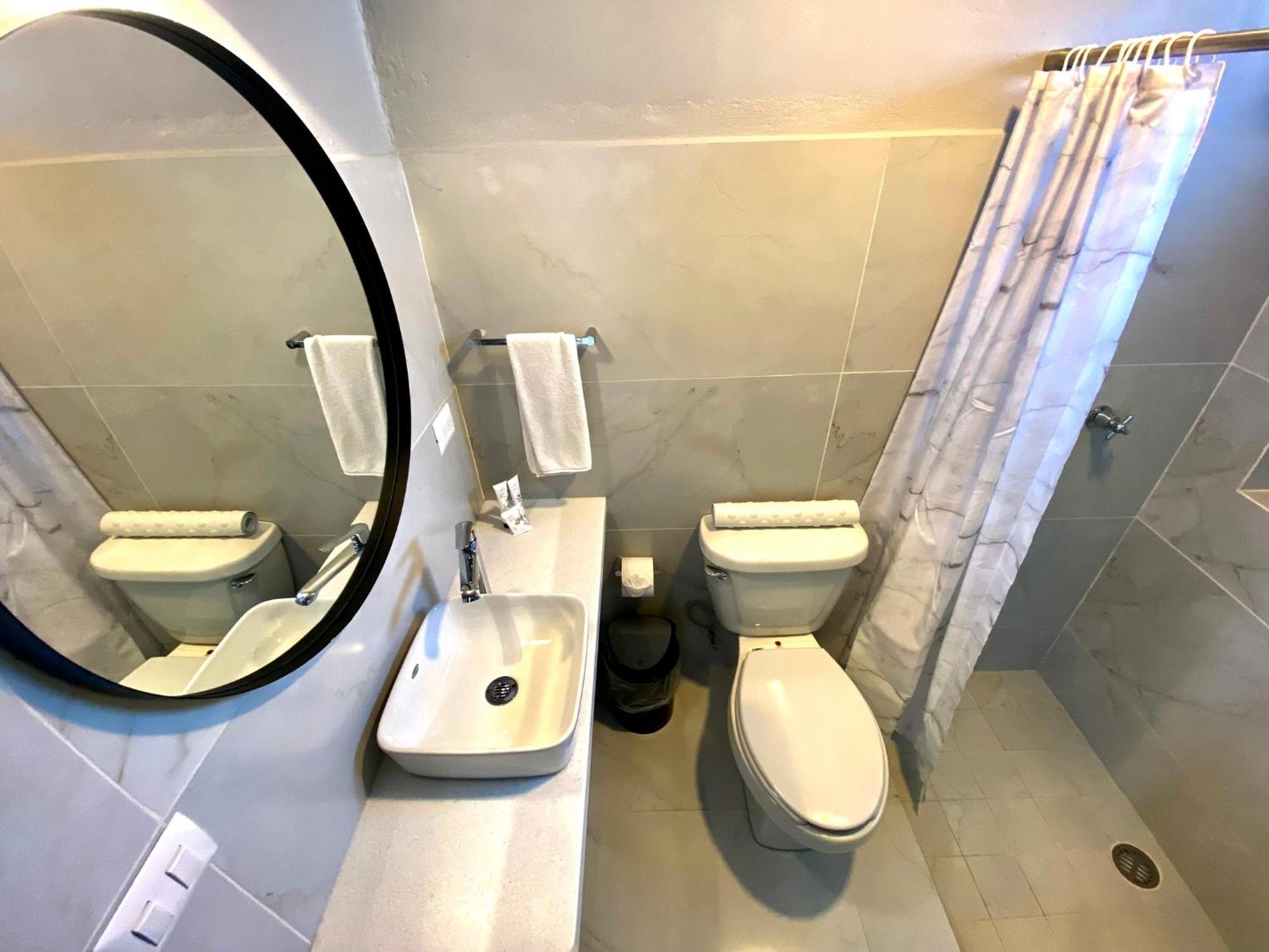 Hotel El Pedregal Matehuala Ngoại thất bức ảnh